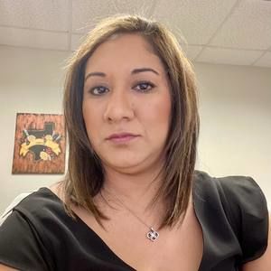 Meet your Posher, Perla